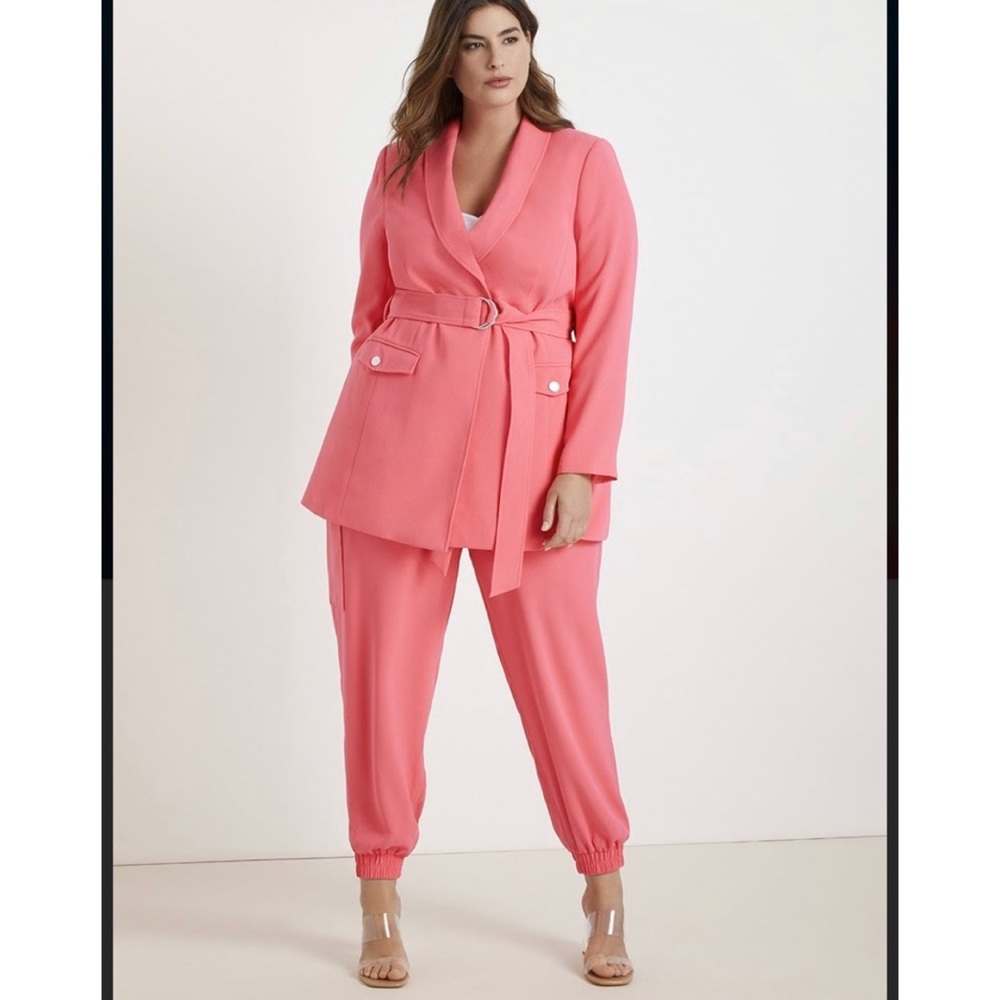 Priscilla Ono x Eloquii Jogger & Blazer Suit